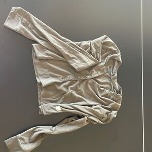 Cropped vuori long sleeve top